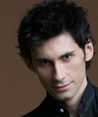 Singer Dan Balan (Dan Balan) életrajzában, a családi állapot, magasság, súly és fotó (Balan) Singer Dan Balan (Dan Balan) életrajzában, a családi állapot, magasság, súly és fotó