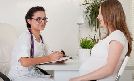 Miért zsibbad a kezét a terhesség alatt, és mit kell tenni