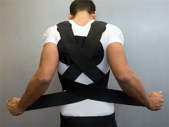 Öv a hátsó - ortopédiai eszközök segítségével a gerinc