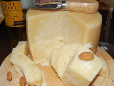 Recept parmezán sajt, sajt recept, sajt ház ad otthont sajtgyártás