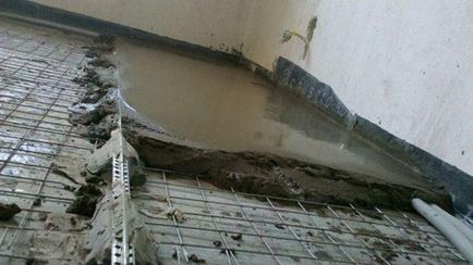 Mi szárad peskobeton esztrich, beton 10 cm, 5 cm, a járólap és laminált alatt félszáraz (szex) Hogyan száraz esztrich homok, beton 10 cm, 5 cm alatt csempe, laminált padló alatt félszáraz