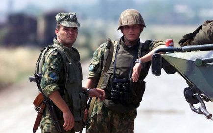 Amerikai katona egy elit egység, a magyar - Military Review (ébren) Amerikai katona egy elit egység, a magyar - Honvédségi Szemle