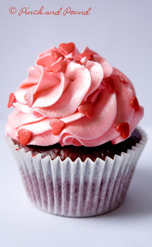 Esküvői torta vagy cupcakes! (Cake) Esküvői torta vagy cupcakes!