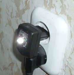 LED éjszakai fény saját kezűleg könnyen és gyorsan (szalag áramkör csinálni) LED éjszakai fény saját kezűleg könnyen és gyorsan