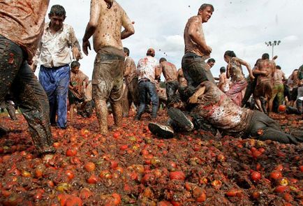 Paradicsom Fesztivál Spanyolország, paradicsom fesztivál, La Tomatina, paradicsom harc (paradicsom) Paradicsom Fesztivál Spanyolország, paradicsom fesztivál, La Tomatina, paradicsom harc