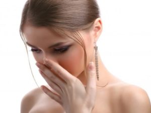Hányinger és keserűség a szájban - okai, tünetei és kezelése