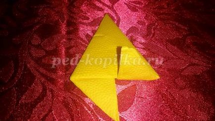 Lotus váza papír szalvéta kezük, mint a jelen március 8. (váza) Lotus váza papír szalvéta kezük, mint egy ajándék március 8