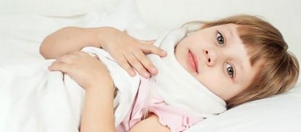 Chlorophyllipt angina (mandulagyulladás) használati utasításokat a felnőttek és gyermekek