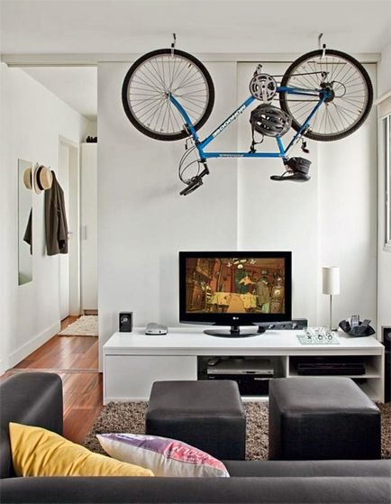 Kerékpár tároló a lakásban, belső dolgok