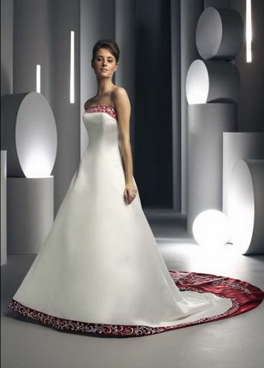 Top 10 divat trendek esküvői ruhák 2009 - mindezt lányok online