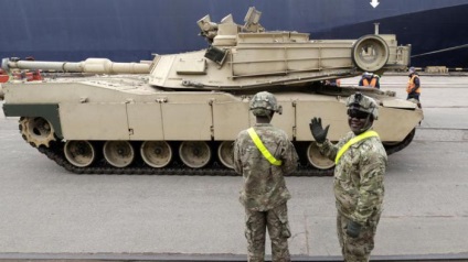 Fél a NATO és a balti államok (NATO) Fél a NATO és a Baltikumban