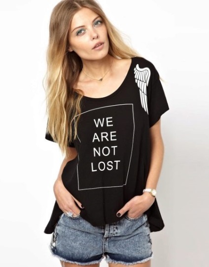 Fekete póló (76 fotó) a nők nem mintás, póló, hosszú, mit vegyek fel fekete póló, as (T-shirt) Fekete póló (76 fotó) a nők nem mintás, póló, hosszú, mit vegyek fel fekete póló, mint