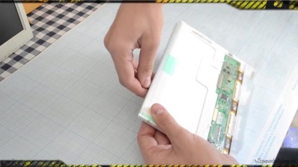 Így fény a laptop mátrix (mátrix) Készíts egy lámpát a notebook Matrix