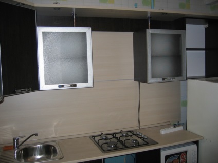 Homlokzatok konyháknak Mik az előnyei és hátrányai, konyha tervezés, belsőépítészet, javítás, fotók
