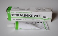 Szemkenőcs származó kötőhártya felnőttek kezelésére (terápia) Szemkenőcs származó kötőhártya felnőttek kezelésére