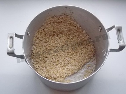 Hogyan kell főzni egy finom árpa kása recept fényképpel (szakács) Hogyan kell főzni egy finom árpa kása recept egy fotó