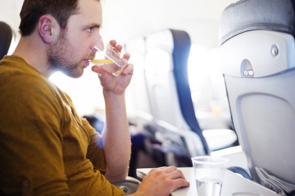 Hogyan ne elrontani egészségügyi közben repülőgépen, mindig formában!