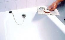 Hogyan lehet visszaállítani a fürdő öntöttvas és akril otthon