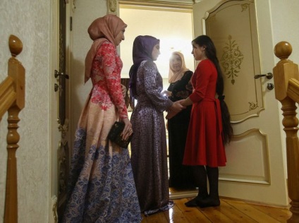 Ahogy ünnepeljük hagyományos csecsen esküvői nagyszerű (fotó 33) - triniksi