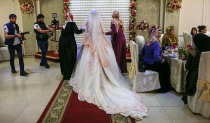 Ahogy ünnepeljük hagyományos csecsen esküvői nagyszerű (fotó 33) - triniksi
