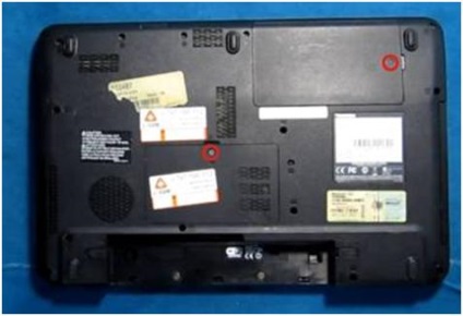 Hogyan szétszedni laptop Toshiba Satellite C650D (szétszerelni a laptop Toshiba Satellite C650D) Hogyan szétszedni laptop Toshiba Satellite C650D
