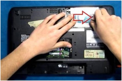 Hogyan szétszedni laptop Toshiba Satellite C650D (laptop) Hogyan szétszedni laptop Toshiba Satellite C650D
