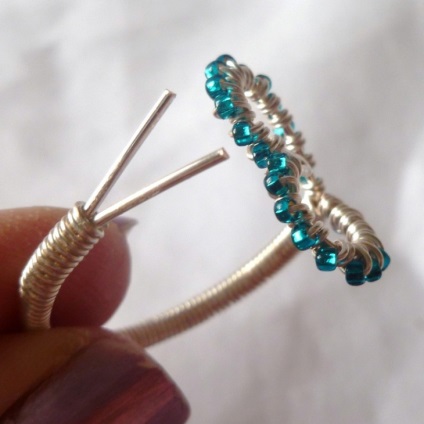 Ring drótból és gyöngyök a kezét (DIY) (mod 2015) Ring drótból és gyöngyök a kezét (DIY)