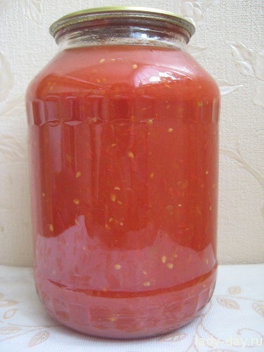 Canning paradicsomlé, egyszerű receptek fényképpel (juice) Canning paradicsomlé, egyszerű receptek fényképpel