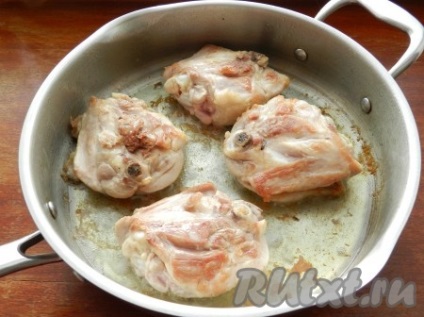 Párolt csirkecomb - egy recept fényképpel (gőzölt) Párolt csirkecomb - a recept egy fotó