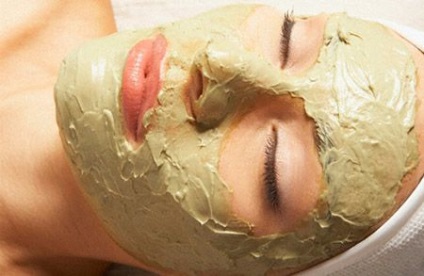 Az arcmaszkok anti-aging, pattanás, fogfehérítés, ránctalanító (ráncok) Az arcmaszkok anti-aging, pattanás, fogfehérítés, ránctalanító
