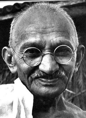 Mahatma Gandhi 5 óra, amely megtanította neki az élet