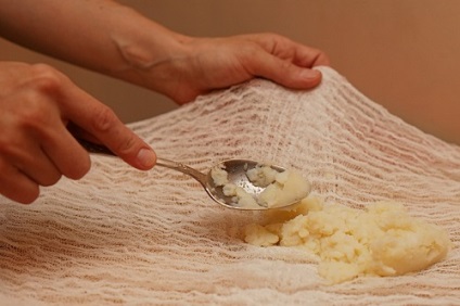 Mézes süteményeket köhögés gyermekek (főtt burgonya gumó) Mézes süteményeket köhögés gyerekek