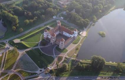 Mir vár Fehéroroszország képet történet a vár és a park komplex a világon