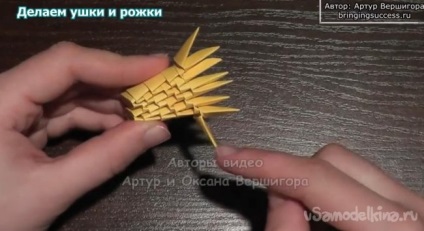 Moduláris origami zsiráf