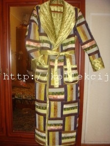 Férfi köntös kezével (blokk) Férfi köntös kezével