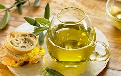 Olívaolaj csökkenti a koleszterinszintet, a test tisztító egészségügyi