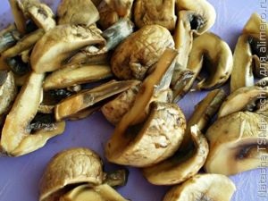 Rántotta gombával és paradicsommal (tojás receptek) Rántotta gombával és paradicsommal