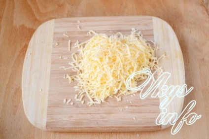 Rántotta gombával és sajttal - egy recept fotó (sajt) Rántotta gombával és sajttal - a recept egy fotó