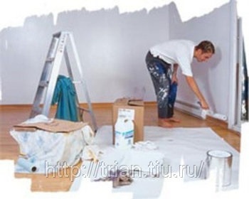 Díszítő falak és a mennyezet a lakásfelújítási sorozata festési munkálatok