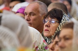 Megnyílt a székesegyház a Születés (Karácsony) Megnyílt a Születés székesegyház
