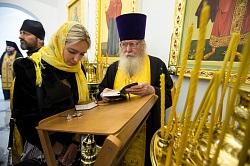 Megnyitása a Születés székesegyház (katedrális) Megnyílt a Születés székesegyház