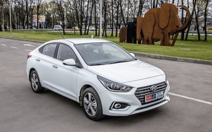 Vélemények a Hyundai Sonata 2010-ben a tulajdonosok a előnyeiről és hátrányairól (autó egy kis pénzt) Vélemények a Hyundai Sonata 2010-ben a tulajdonosok a előnyeiről és hátrányairól