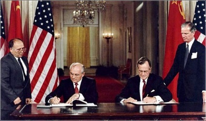 Apa, aki az amerikaiak „(apa) Apa, aki az amerikaiak