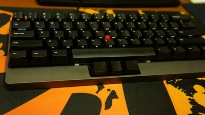 Mintegy nyomkövetési és egér emuláció (thinkpad) Mintegy nyomkövetési és egér emuláció
