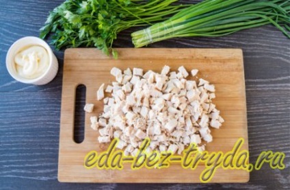 Fűszeres csirke saláta recept egy fotó