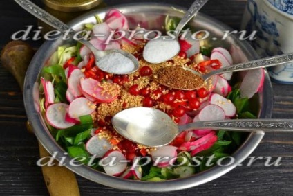 Saláta retek és káposzta dyukanu recept fényképpel (szezám, fehér) Saláta retek és káposzta dyukanu recept egy fotó