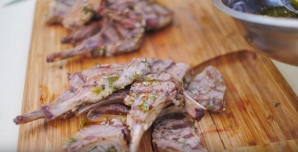 A legfinomabb nyárs a bárány (kebab) A legfinomabb nyárs a bárány