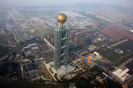 A leggazdagabb falu Kínában építeni felhőkarcoló hotel