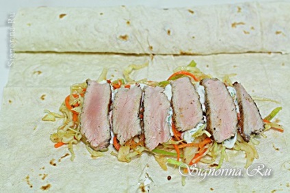 Shawarma otthon sertés és zöldség recept egy fotó