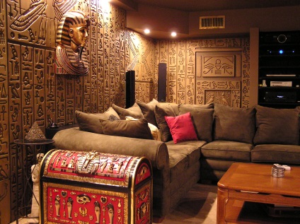 A modern egyiptomi stílusú, a belső a lakás, a fő tervezési jellemzői